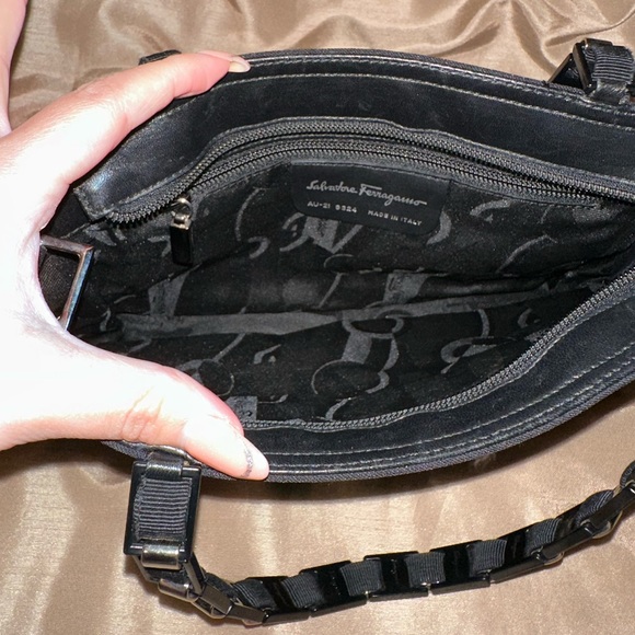 Ferragamo mini tote bag - Picture 7 of 13